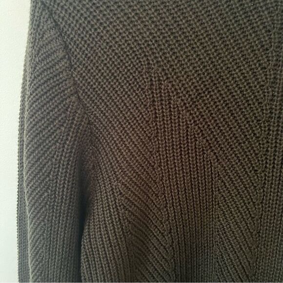 H&M Black Chunky Cable Knit Crewneck Pullover Sweater - Picture 5 of 6